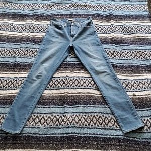 Levi's 721 High Rise Skinny Jeans